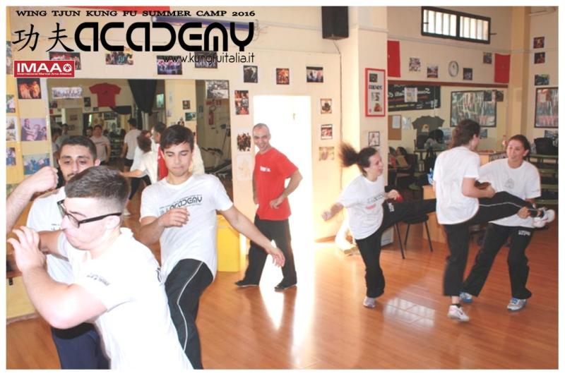 Kung Fu Academy Wing Tjun di Sifu Salvatore Mezzone IMAA Italia scuole di wing chun difesa personale arti marziali Caserta Campania Foggia Puglia Lazio www.kungfuitalia.it (10)